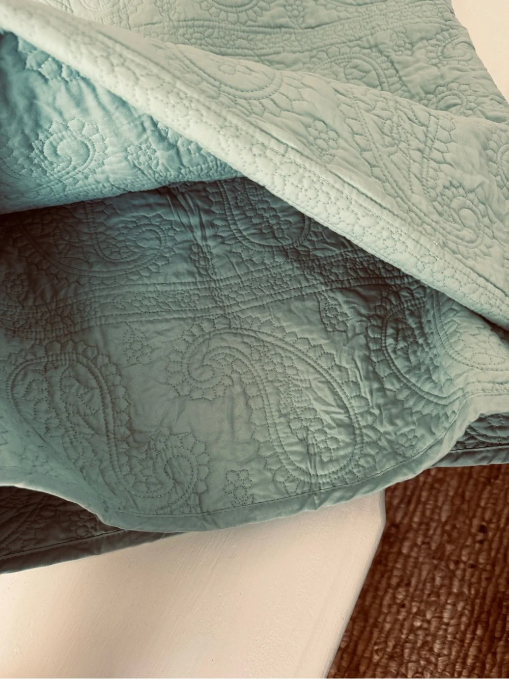 Quilted Paisley Coverlet - Light Mint Green